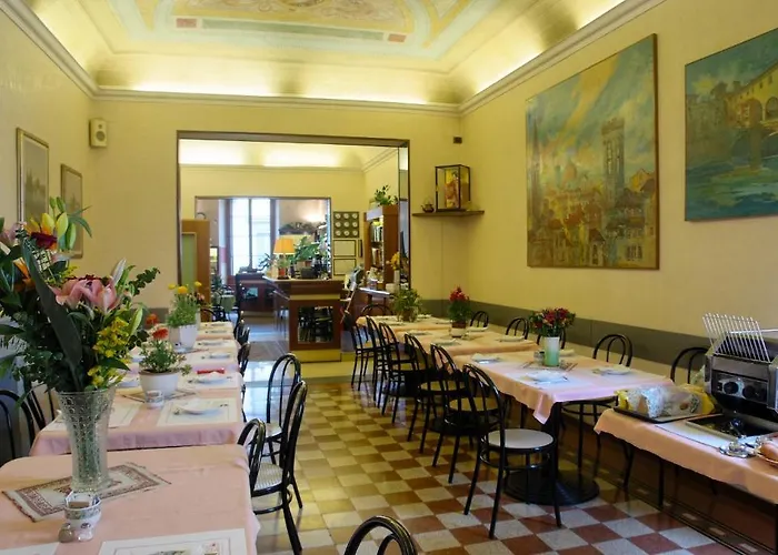 Casci Hotel 2*
