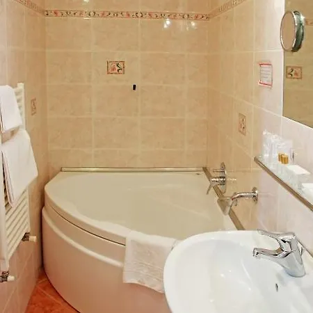Отель Casci